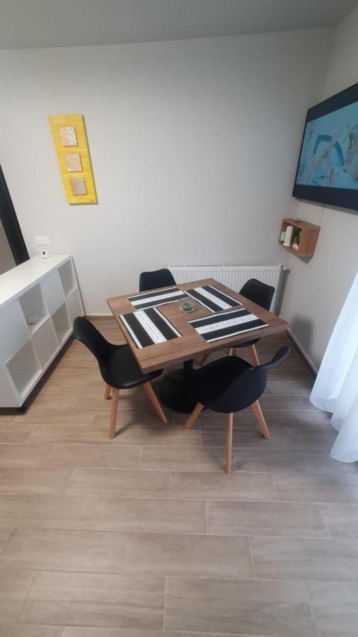 Ego Rezidence 20 Apartment คลูจ-นาโปกา ภายนอก รูปภาพ